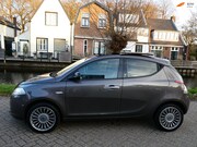 Lancia Ypsilon - 0.9 Platinum 86pk Automaat Clima Leder Schuifdak 145.000km.