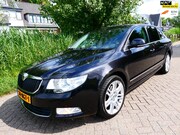 Skoda Superb - 1.8 TSI Elegance 161pk Leder Navi Schuifdak Xenon Trekhaak