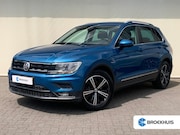 Volkswagen Tiguan - Airco | Cruise Adaptief | DAB | LED | LMV 18" | Trekhaak Uit