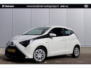 Toyota Aygo - 1.0 VVT-i x-play / Camera / Bluetooth / DAB /