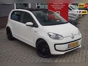 Volkswagen Up! - 1.0 move up! / Pano / Bluetooth / Navi