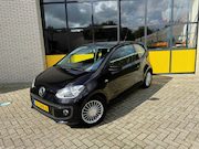 Volkswagen Up! - 1.0 high up! Airco & 4 seizoenenbanden
