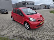 Toyota Aygo - 1.0-12V
