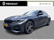 BMW 3-serie - 330e High Executive - M-Sport / Panoramadak / Shadowline / H