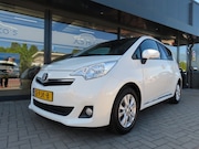 Toyota Verso S - Verso-s 1.3 VVT-i Aspiration Ecc Pano Camera Trekhaak 2011