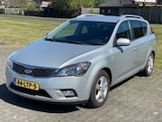 Kia Ceed - 1.4 CVVT X-ecutive/ Airco/ Navi/ Cruise/ Trekhaak