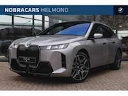 BMW iX - xDrive60 M Sport / Panoramadak / Trekhaak / Soft-C