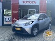 Toyota Aygo X - 1.0 VVT-i S-CVT Play AUTOMAAT NL-AUTO