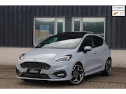 Ford Fiesta - 1.5 ST-3 Performance Pano B&O Recaro Leder Milltek Stoel/Stu