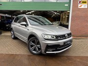 Volkswagen Tiguan - 1.5 TSI ACT R-LINE|TRHK/ACC/NAVI/PDC