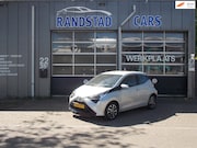 Toyota Aygo - 1.0 VVT-i x-joy Automaat Navi Camera Airco Elek Pakket 5Deur
