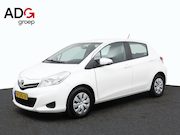 Toyota Yaris - 1.0 VVT-i Now | Airco | Radio-cd speler | Trekhaak |