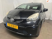 Toyota Aygo - 1.0-12V - Motor Niet 100% - Schade