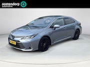 Toyota Corolla - 1.8 Hybrid First Edition | Trekhaak | Navigatie | Apple CarP