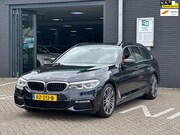 BMW 5-serie - Touring 520i High Executive/M-PAKKET/2E EIG/PANO-DAK/CARPLAA