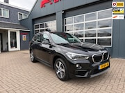 BMW X1 - SDrive20i Centennial High Executive / Head-Up / Sport leder