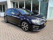 Volkswagen Golf - 1.4 TSI Highline / 2X R Line