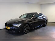 BMW 5-serie - 540I BNS EDIT.+, M-Pakket, DAB+, Remus, Softclose, Schuifdak