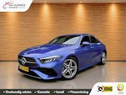 Mercedes-Benz A-klasse - 200 AMG Line ADAPTIVE CRUISEC.
