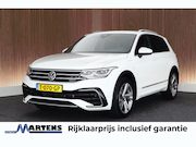 Volkswagen Tiguan - 1.4 TSI 245pk eHybrid R-Line Business+ Trekhaak Camera Stoel