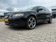 Audi A3 - 1.6 FSI Attraction