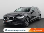 Volvo V60 - 2.0 B4 Core 197PK Aut. Trekhaak, Achteruitrijcamera, Keyless
