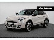 Fiat 600 - 1.2 Hybrid 145PK La Prima | Verwarmbare Stoelen| parkeersens
