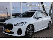 BMW 2-serie Active Tourer - (u06) 220i M-SPORT SHADOW LINE Panoramadak | Camera | Stoelv