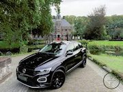 Volkswagen T-Roc - 1.5 TSI Sport Business R | Pano | Camera | Keyless |
