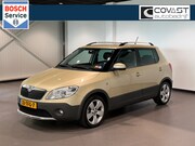 Skoda Fabia - 1.2 TSI Scout Automaat DSG|Trekhaak|Airco|Camera