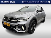 Volkswagen T-Roc - 1.5 TSI 150pk R-Line Black Style DSG Automaat Panoramadak / 