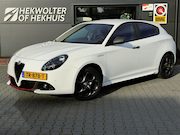 Alfa Romeo Giulietta - 1.4 Turbo | Airco | Cruise | Alcantara |