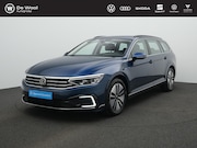 Volkswagen Passat - 1.4 TSI PHEV GTE Business | Trekhaak | IQ Light | Massagesto