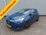 Opel Corsa - 1.6 Turbo OPC Nurnberg Edit. airco, cruisecontrol, parkeerse