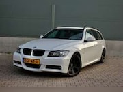 BMW 3-serie - Touring 330i|MOTORREVISIE ! | PANO | LEER