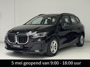 BMW 2-serie Active Tourer - 225e xDrive | Navigatie | Achteruitrijcamera | Harman / Kard