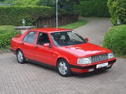 Lancia Thema - 8.32 in unieke kleur Ferrari Rosso Corsa