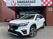 Suzuki S-Cross - 1.5 Hybrid Style // FULL LED // PANO/SCHUIFKANTELDAK // HALF