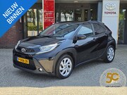 Toyota Aygo X - 1.0 VVT-i MT first AD-CRUISE APPLE/ANDROID DONKERE RAMEN LM-