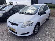 Toyota Auris - 2.0 D-4D Terra Airco Clima Trekhaak Nette staat