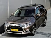 Mitsubishi Outlander - PHEV 2.4 INTENSE PLUS 4WD | PLUG IN HYBRID | SoH 85% | V2H |