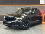 BMW X5 - XDrive45e High Executive|PANO|TREKHAAK|KEYLESS|VOL