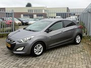 Hyundai i30 - 1.6 GDI Go 135PK 5 deurs NL AUTO NAP Navi l Camera l Cruise