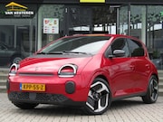 Renault Twingo - 82pk Techno / 18'' Velgen / Navigatie / Camera / Blindspot /