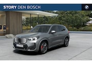 BMW iX1 - eDrive20 M Sport / Trekhaak / Panoramadak / Sportstoelen / C