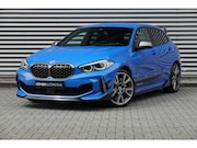 BMW 1-serie - M135i xDrive High Executive | M Performance | HUD | Memory |