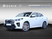 BMW iX2 - eDrive20 67 kWh M Sport Edition M Sportpakket Pro / Panorama
