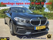 BMW 1-serie - 118i AUT! Camera! Carplay! Climatronic! Juli maand? AKTIE ma