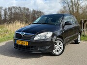 Skoda Fabia - 1.4-16V Ambition Business Line / Airco / Voorstoelen Verwarm