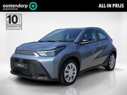 Toyota Aygo X - Hybrid 115 play | Nieuw | Achteruitrij camera | Climate Cont